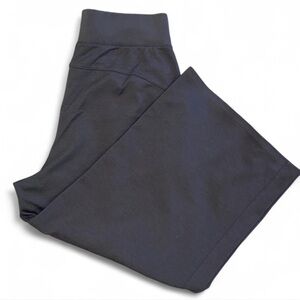 Lululemon women’s wide legged pants size 6 excellent condition no tag